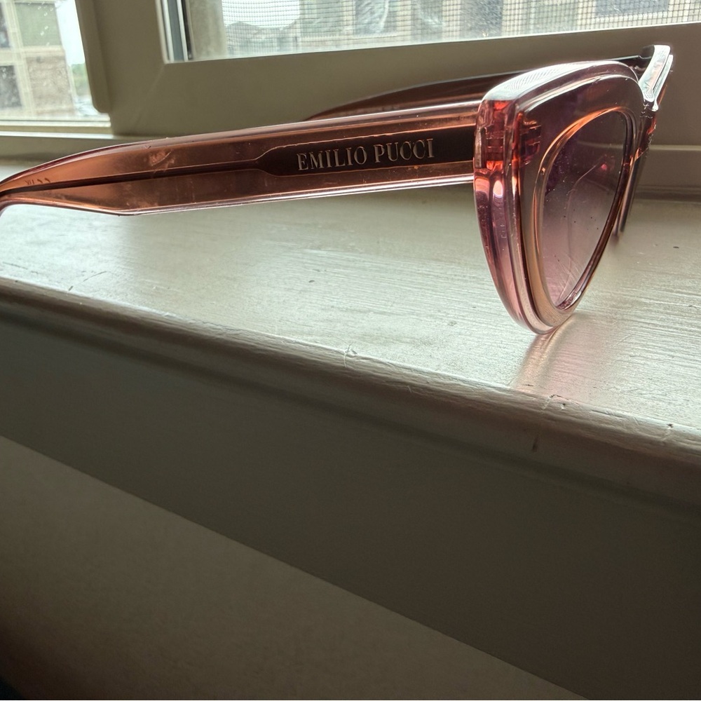 Pink Cat Eye Women's Sunglasses
Emilio Pucci - Picture 2 of 4
